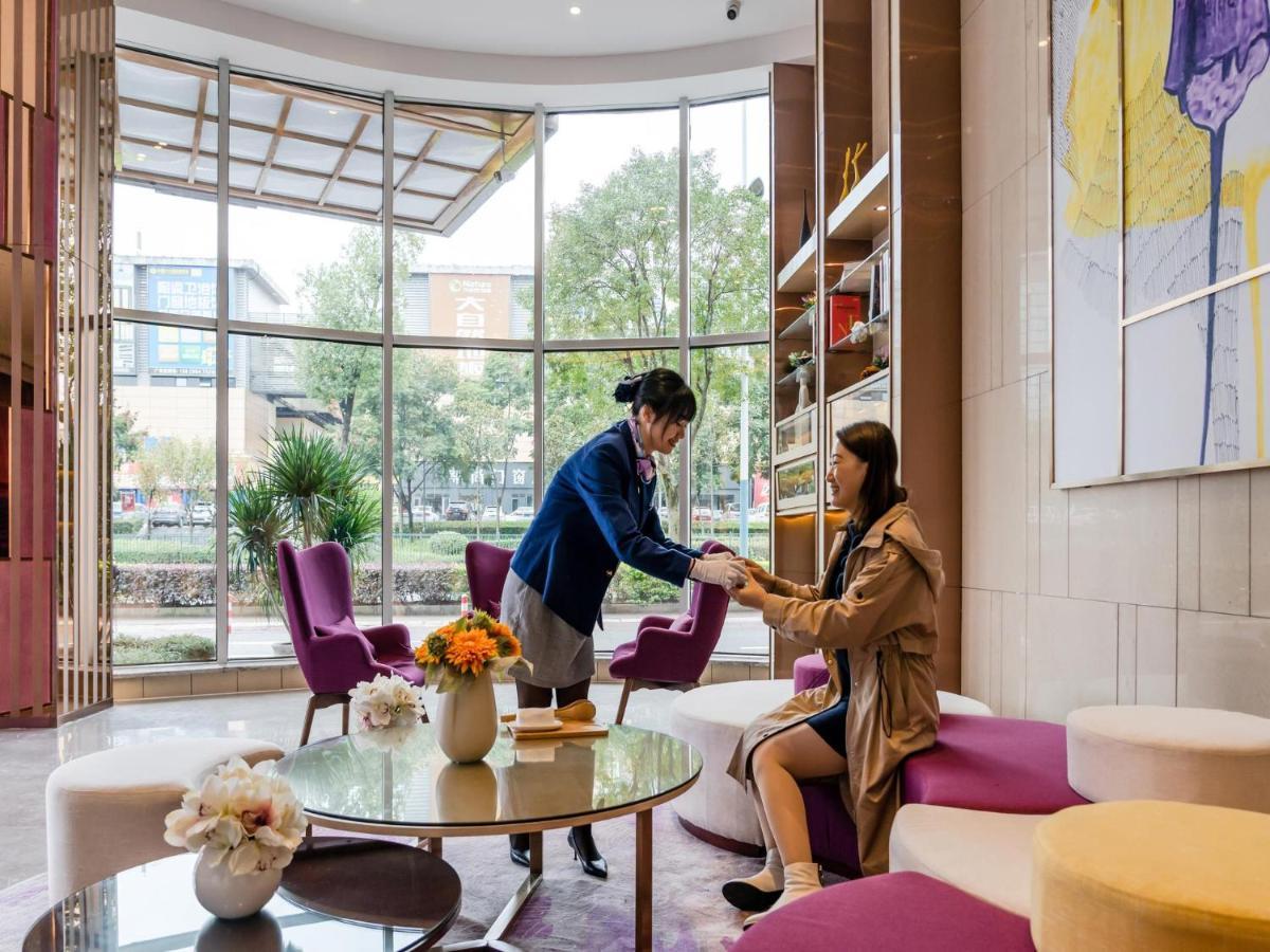 Lavande Hotel Luzhou Wanda Plaza Southwest Commercial City Exteriör bild