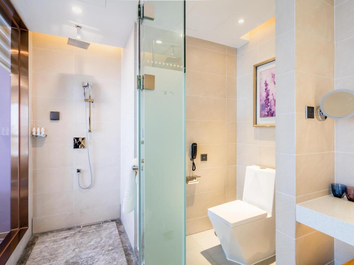Lavande Hotel Luzhou Wanda Plaza Southwest Commercial City Exteriör bild
