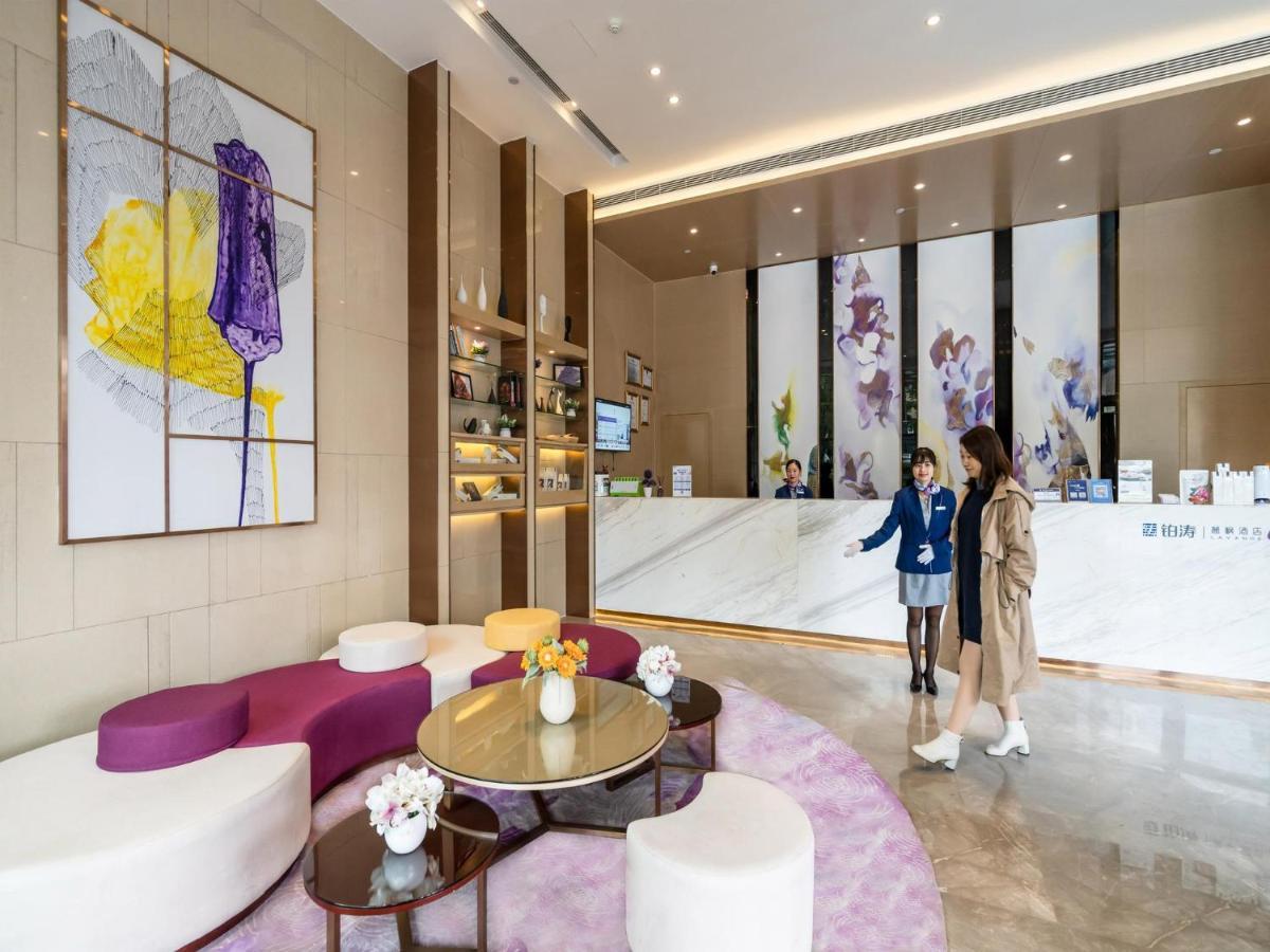 Lavande Hotel Luzhou Wanda Plaza Southwest Commercial City Exteriör bild