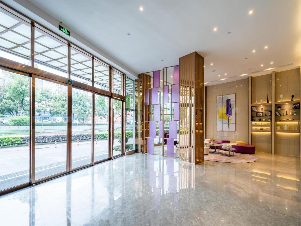 Lavande Hotel Luzhou Wanda Plaza Southwest Commercial City Exteriör bild