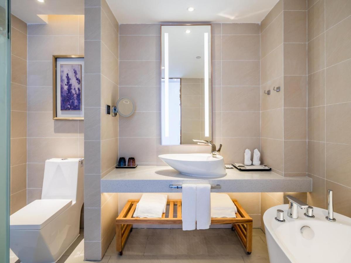Lavande Hotel Luzhou Wanda Plaza Southwest Commercial City Exteriör bild